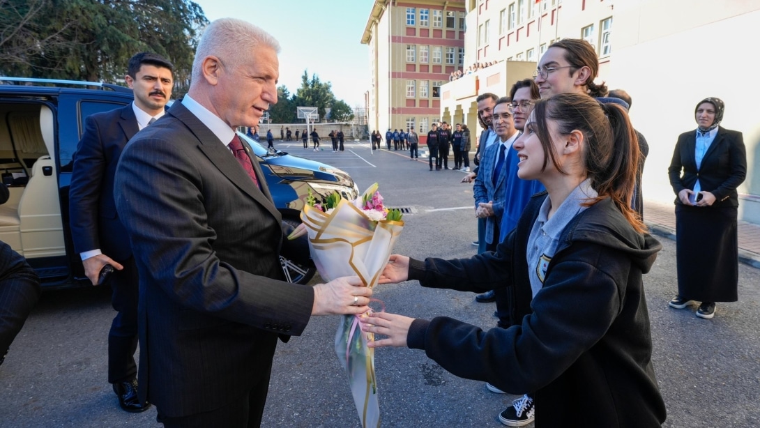 Valimiz Sn. Davut GÜL' ün İlçemizi Ziyareti